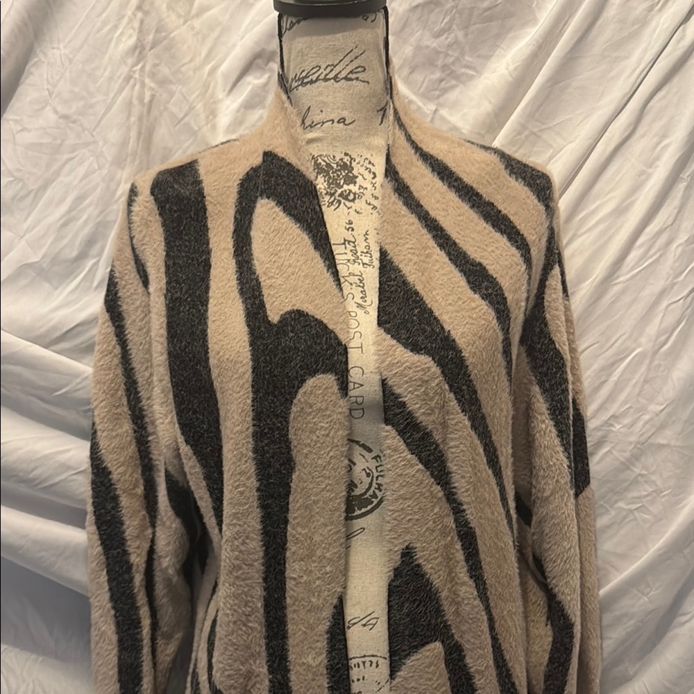 Tan and Black Zebra Pattern Cardigan Sweater - Picture 2 of 12